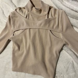 High neck ribbed crop top